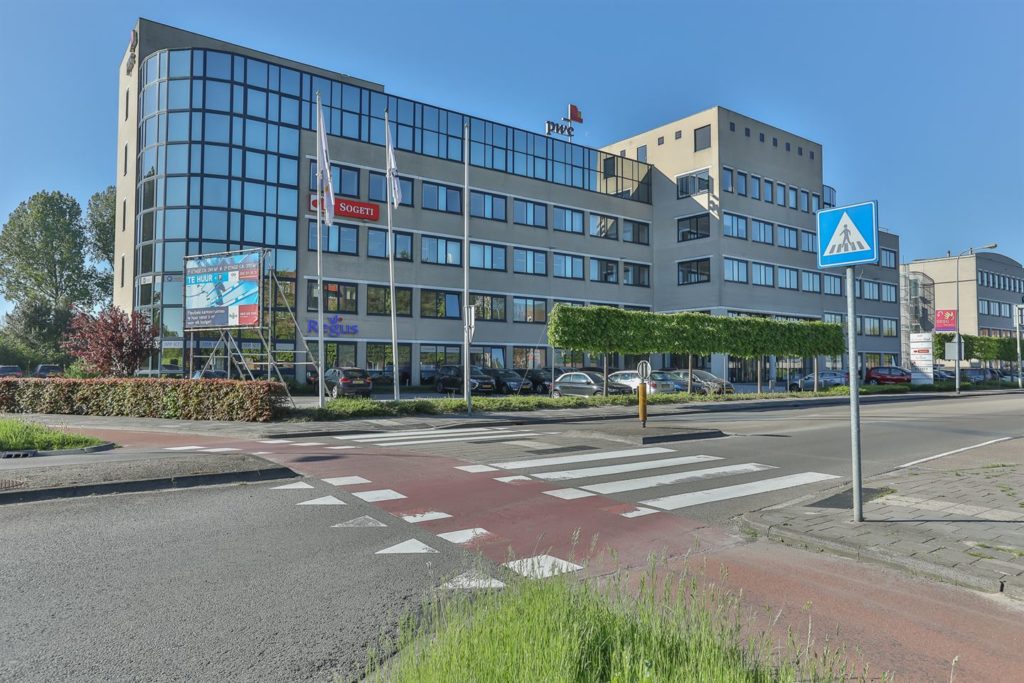 Kantoor Care for Women Groningen-Zuid, dichtbij het Martiniziekenhuis